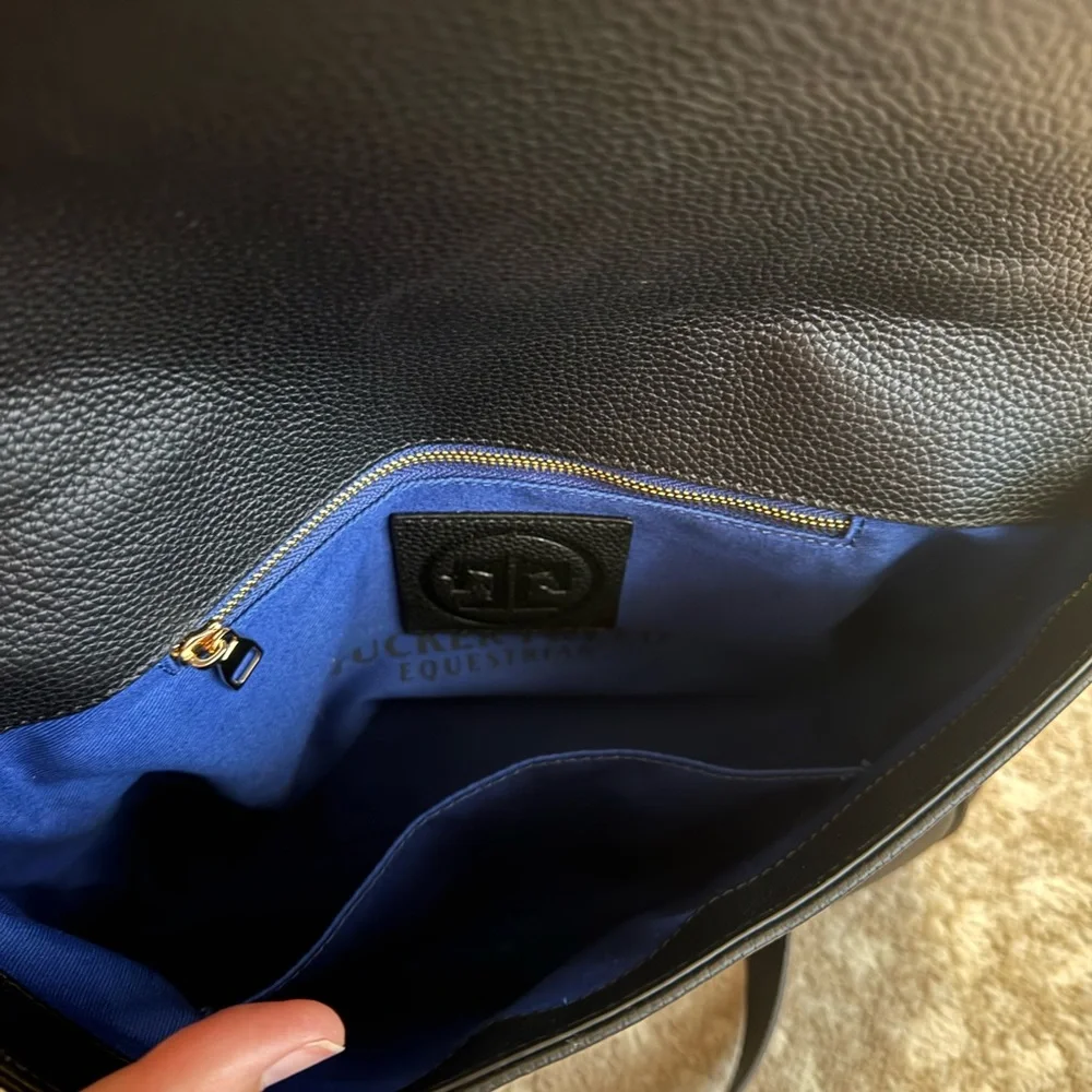 Tucker Tweed Madelyn Crossbody Bag - Picture 4 of 5